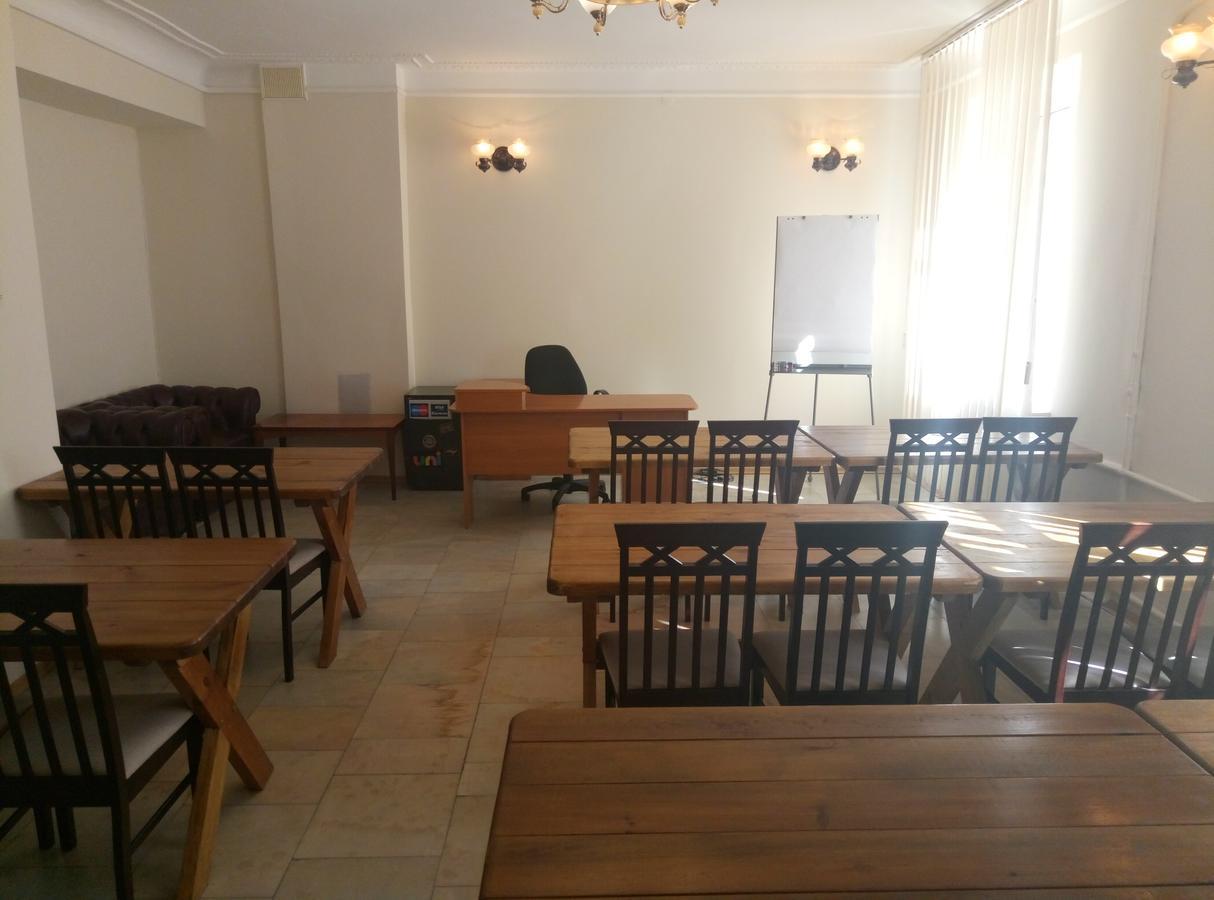 Kolos Hotel Obolon Kiev Esterno foto