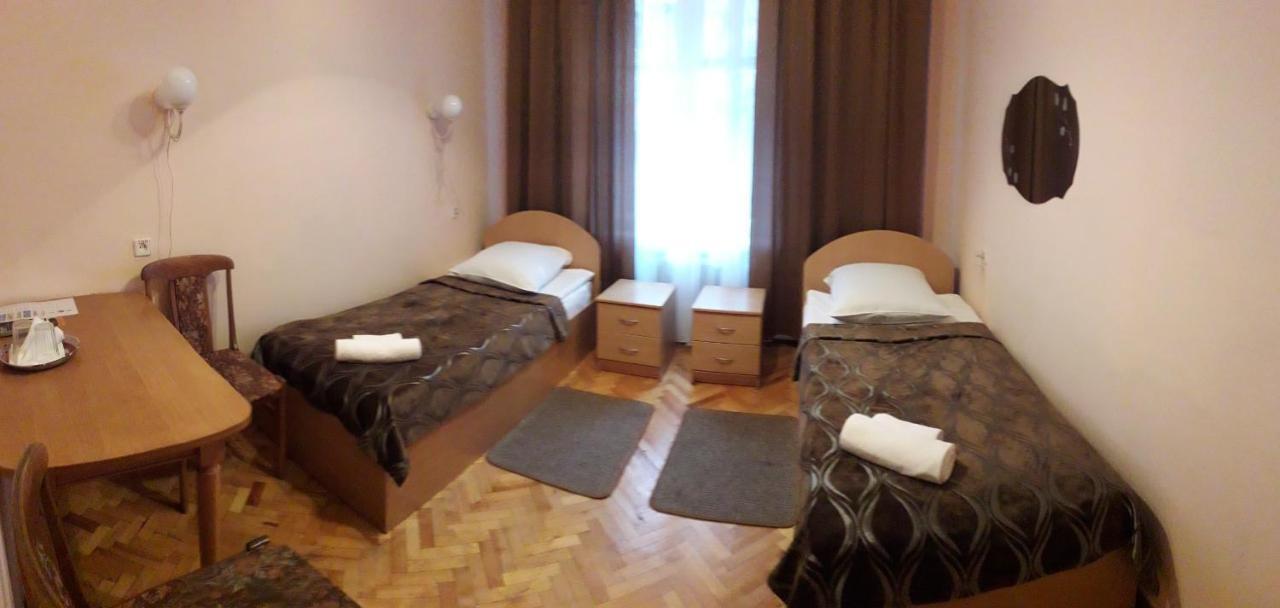 Kolos Hotel Obolon Kiev Esterno foto